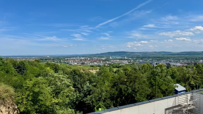 Aussichtslage Top 7: Fernblick - 4 Zimmer Eigentumswohnung mit Terrasse - Bild