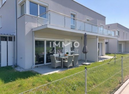 Familien- Reihenhaus mit Eigengarten!