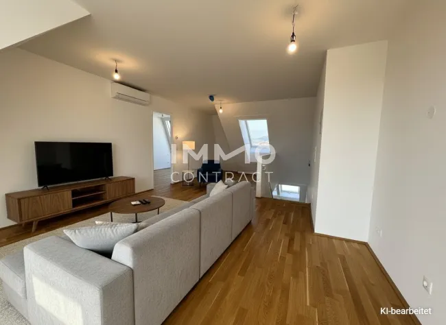 BEIM DONAUUFER: Geräumige Familienwohnung mit sonniger Dachterrasse - Titelbild