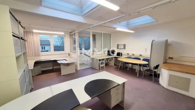 Büro- oder Praxisräumlichkeiten, welche aber auch vielseitig genutzt werden können. Ca. 1117 m² beheizt + 83 m² Lagerfläche - Titelbild