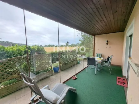 LIEBESVOLLES HAUS MIT DOPPELGARAGE UND SCHÖNEN GARTEN IN ANSFELDEN FÜR INVESTOREN OHNE WOHNBEDÜRFNIS