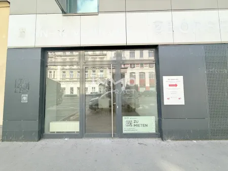 Vielseitiges Geschäftslokal mit Loft-Charakter & großzügiger Fensterfront auf der Laxenburger Straße