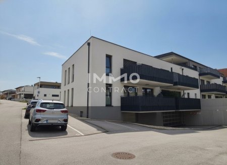 Neuer Preis! 4-Zimmer Familienwohnung samt großem Balkon/Terrasse und KFZ-Abstellplatz