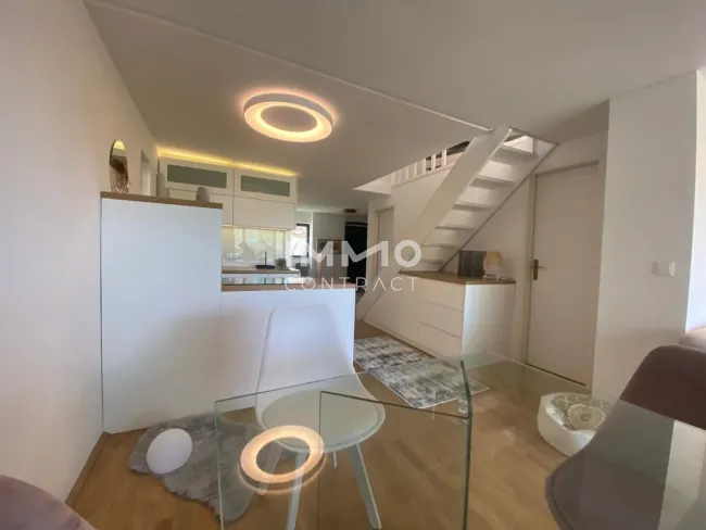 Wohnzimmer + Küche