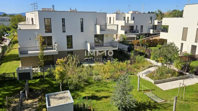 Haus 8_Ausblick Spielplatz