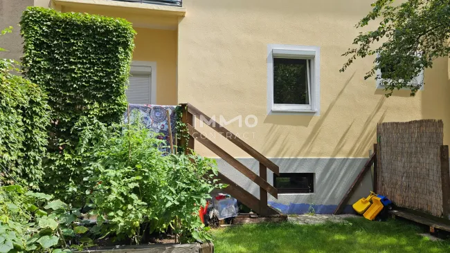 Wohnung gartenseitig