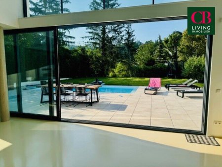 MÖBLIERTE , EXKLUSIVE VILLA MIT POOL