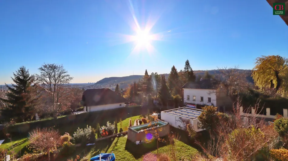 GRUNDSTÜCK AM ÖLBERG - KOMPLETT SANIERTES HAUS MIT STIFTSBLICK - Titelbild