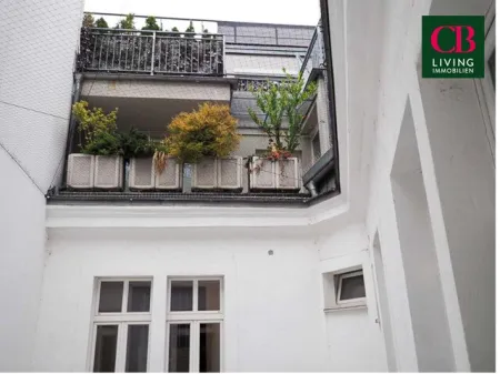 Großzügige Altbauwohnung – Top-Investment beim Karmelitermarkt - Bild
