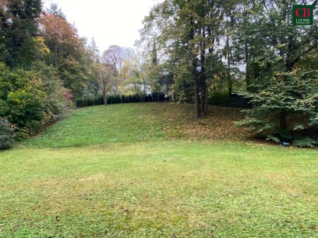 EINZIGARTIGER VILLENBAUGRUND IN WEIDLING
