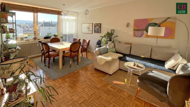 Modernisierte 2,5 Zimmerwohnung mit Balkon in Kritzendorf - Titelbild