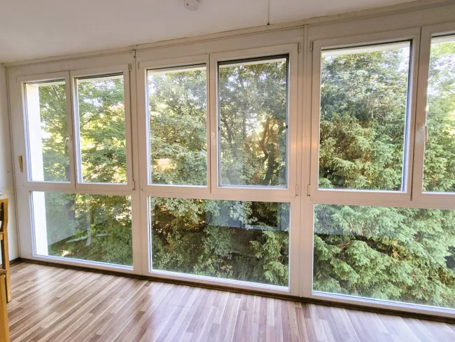 Großzügige 2-Zimmer-Wohnung mit verglaster Loggia in Geidorf! - Titelbild