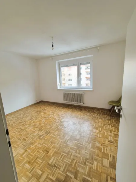 Schlafzimmer 2