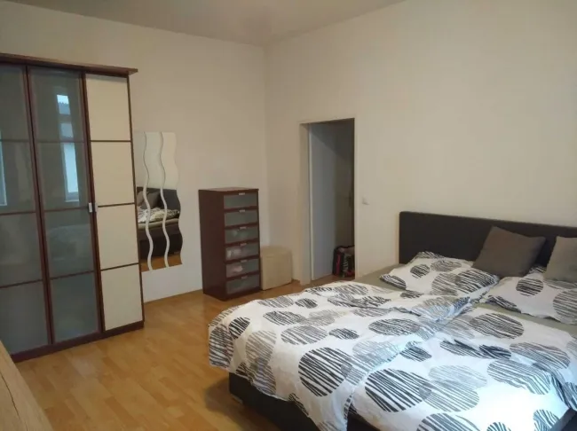 5,76% Rendite | Vorsorgewohnung mit Balkon in 2115 Ernstbrunn - Bild