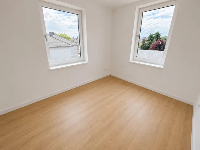 4,2% Rendite | Neubau: 3-Zimmer-Wohnung - mit Wärmepumpe & Lift - Bild