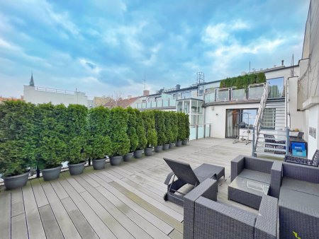 Traumhaftes Penthouse-Flair: 5-Zimmer-Maisonette mit Panorama-Terrassen nahe Theresianum