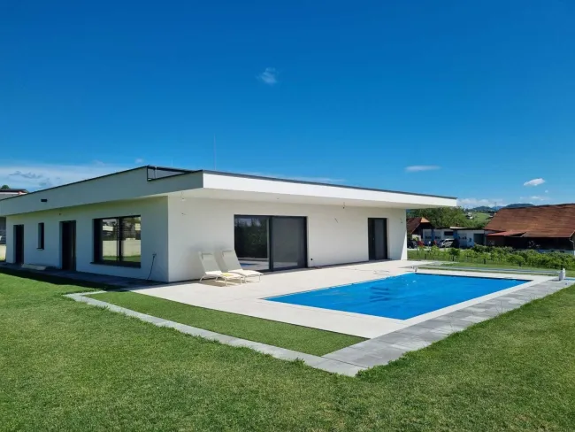 PROVISIONSFREI - moderner Bungalow in absoluter Ruhelage mit Pool und Doppelgarage Hitzendorf-Umgebung - Bild