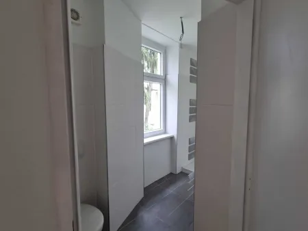 Sanierter Stil-Altbau in Donaunähe - Wohnen mit Geschichte und Lebensqualität