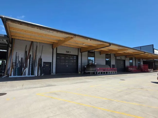 Lager- oder Produktionshalle ab 300 m² – Top-Standort an der A2 - in 8272 Sebersdorf/Bad Waltersdorf - Bild