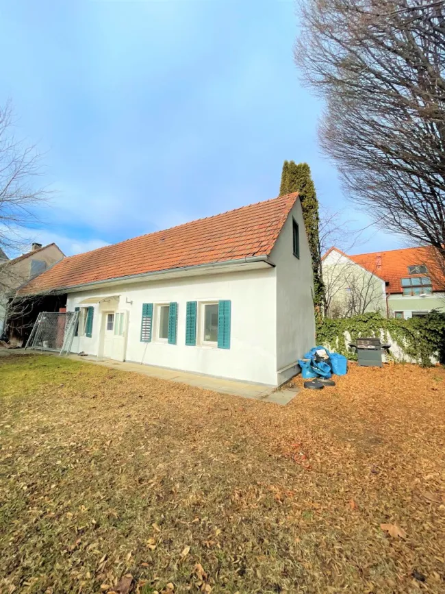 Sanierungsbedürftige Liegenschaft mit großem Potenzial im Herzen von 8200 Gleisdorf - Bild