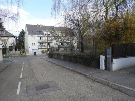 Grundstück / Ein bzw. Zwei Parzellen in einer der schönsten Simmeringer Lagen (Insolvenzverkauf)