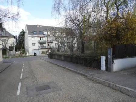 Grundstück / Ein bzw. Zwei Parzellen in einer der schönsten Simmeringer Lagen (Insolvenzverkauf)