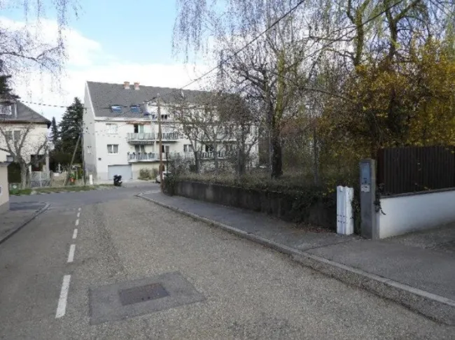 Grundstück / Ein bzw. Zwei Parzellen in einer der schönsten Simmeringer Lagen (Insolvenzverkauf) - Bild