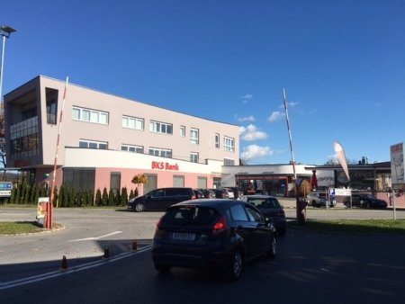 Vollvermietetes Geschäftshaus ca. 6 % p.a. mit Tiefgarage in Klagenfurter Bestlage