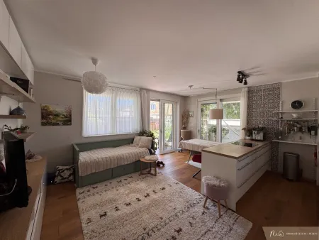Garten-/Familienwohnung am Mühlwasser - 3 Zimmer - Tiefgaragenstellplatz - Einbauküche - 64 m2 Außenfläche