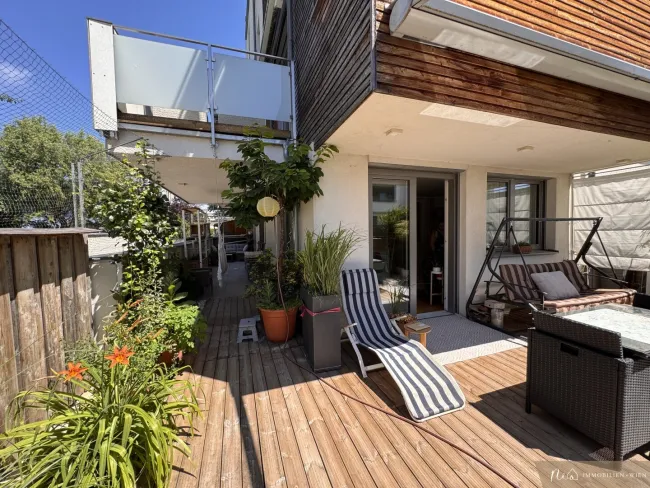 Garten-/Familienwohnung am Mühlwasser - 3 Zimmer - Tiefgaragenstellplatz - Einbauküche - 64 m2 Außenfläche - Bild