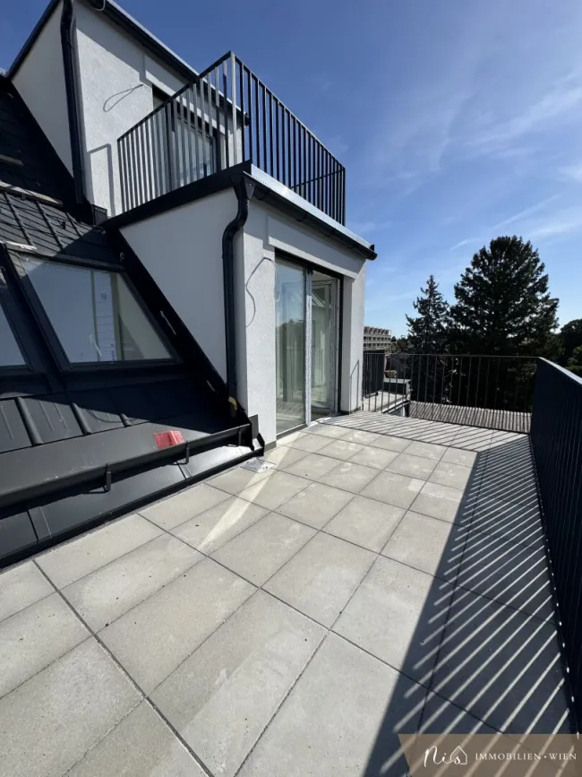 Anleger Traum-2 Zi-DG-Eigentumswohnung-Erstbezug-schlüsselfertig-südseitige Terrassen - Bild