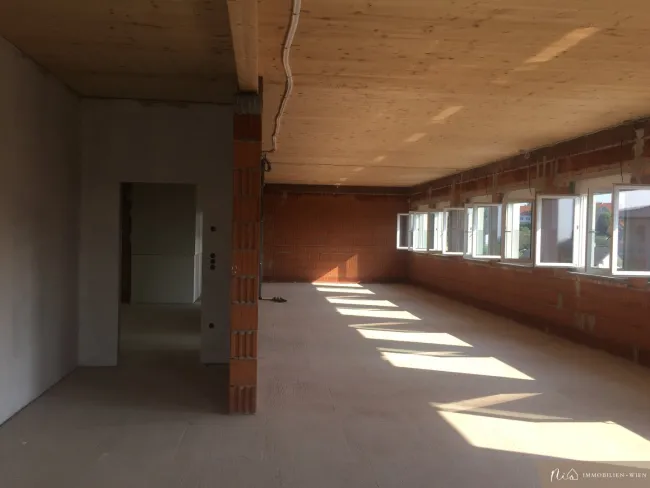 Flexible Bürofläche im Rohzustand - Mitgestaltung möglich - vorhandene Infrastruktur - repräsentativer Standort - Bild