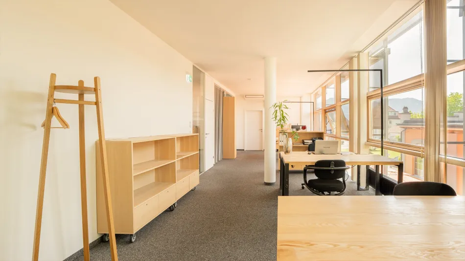 Lustenau | Top ausgestattete Bürofläche | Kapitalanlage & Arbeitsplatz vereint - Bild