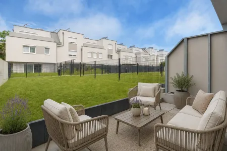 Hochwertiges Niedrigenergie-Reihenhaus | Keller, Eigengarten, Dachterrasse & Garagenplatz - Provisionsfrei & direkt vom Bauträger!