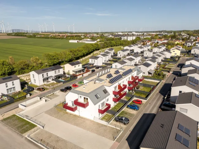 Ruhige 4-Zimmer-Wohnung im ziegelmassivem Energiesparhaus | 2 Balkone, Kellerabteil & 2 Parkplätzen - Bild
