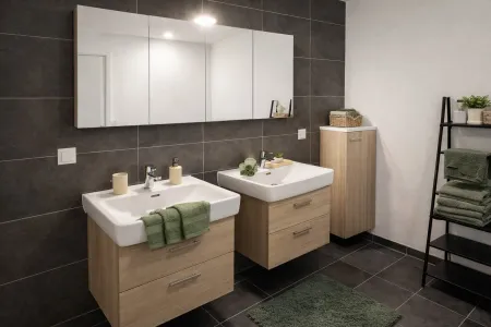 Hochwertiges Reihenhaus (Ziegelmassivbau) mit 4,5 Zimmern, Eigengarten, Dachterrasse, Keller u. Garagenplatz, provisionsfrei!