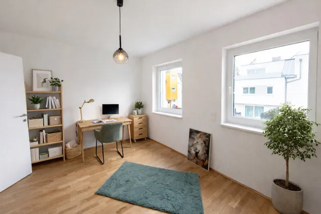 Hochwertiges Reihenhaus (Ziegelmassivbau) mit 4,5 Zimmern, Eigengarten, Dachterrasse, Keller u. Garagenplatz, provisionsfrei! - Bild