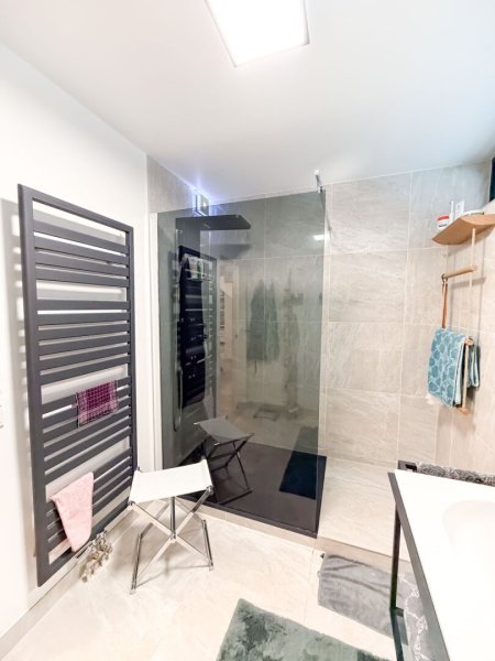 Ruhig gelegene, moderne 3-Zimmer-Maisonettewohnung mit Loggia & Terrasse in Favoriten