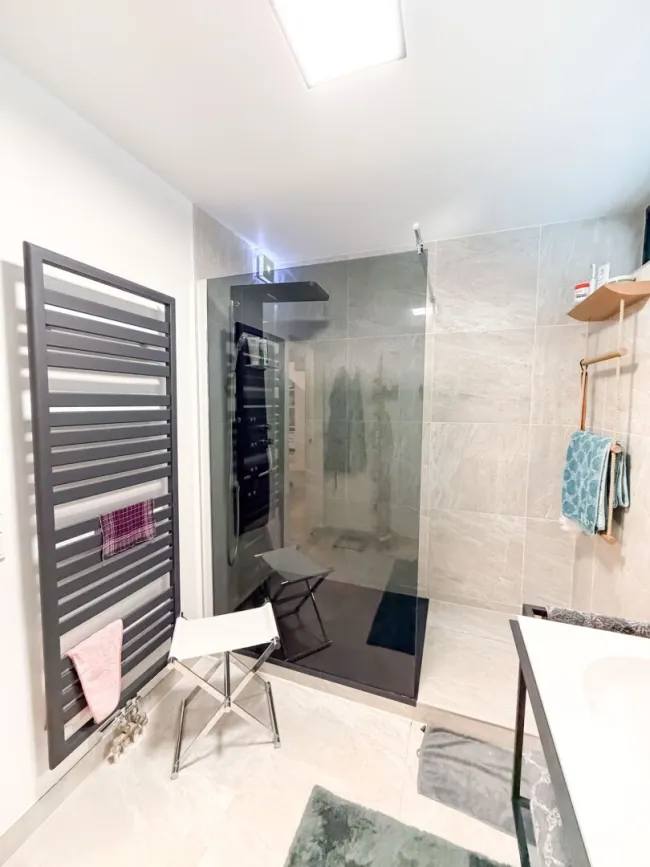 Ruhig gelegene, moderne 3-Zimmer-Maisonettewohnung mit Loggia & Terrasse in Favoriten - Bild