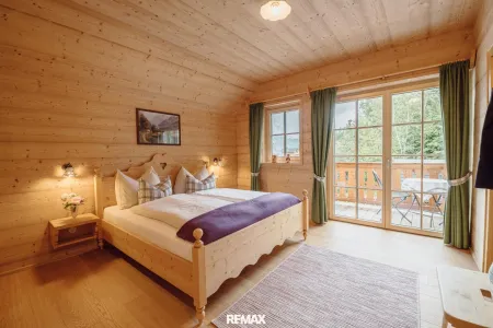Haus Grundlsee plus Eibenwald11_Schlafzimmer1_Dopp
