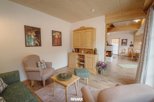 Haus Grundlsee plus Eibenwald11_Veranda_Esstisch_K