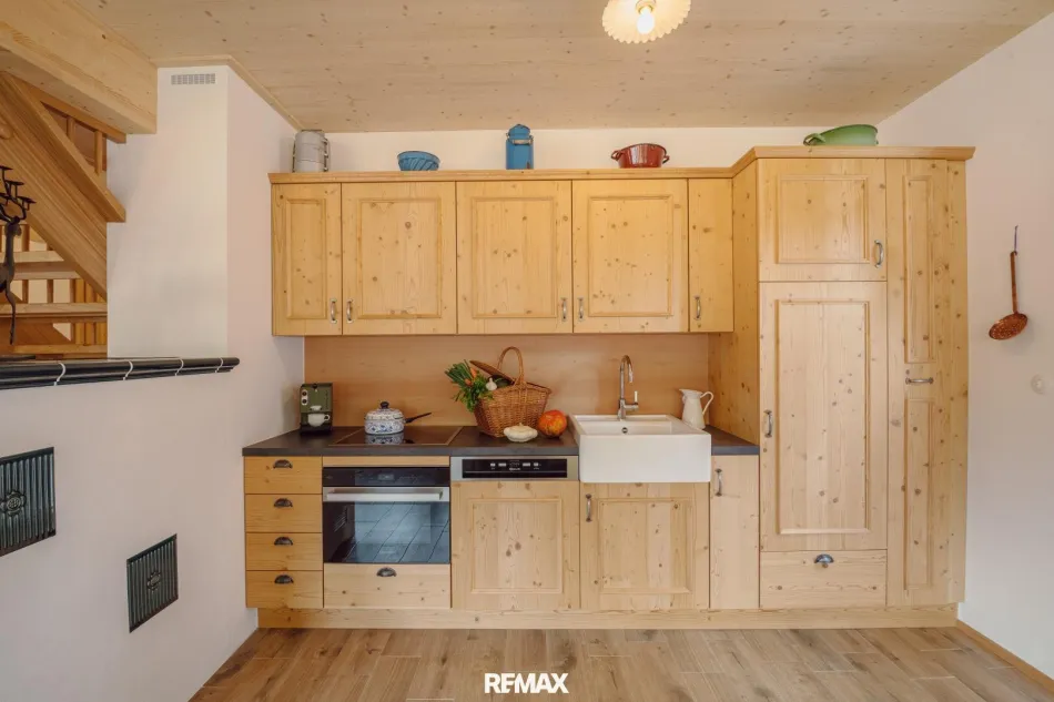 Haus Grundlsee plus Eibenwald11_Veranda_Esstisch_K
