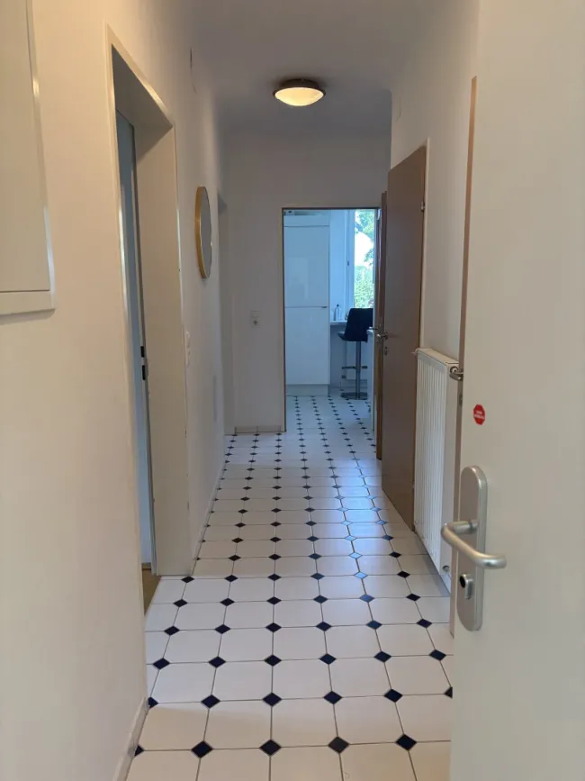 Ruhige Terrassenwohnung mit Parkblick! - Bild
