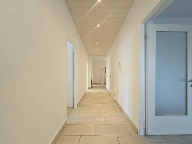 Vorzimmer / Gang
