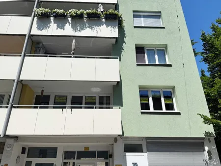 Nähe Landstraße