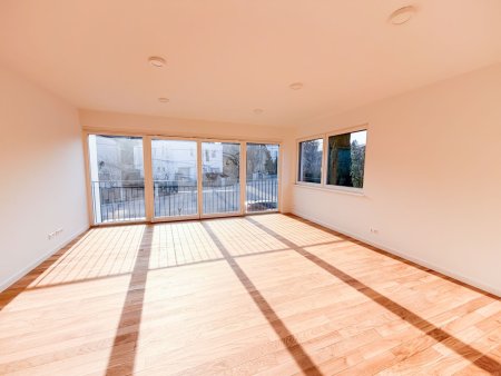 ERSTBEZUG! Doppelhaushälfte mit 175 m2 Wohnfläche in ruhiger Wohnlage mit Grünblick!