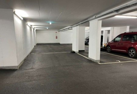 Tiefgaragenplatz in St. Magdalena
