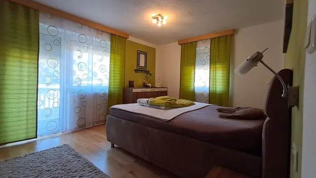 Schlafzimmer 1 im EG - da wo du zur Ruhe kommst