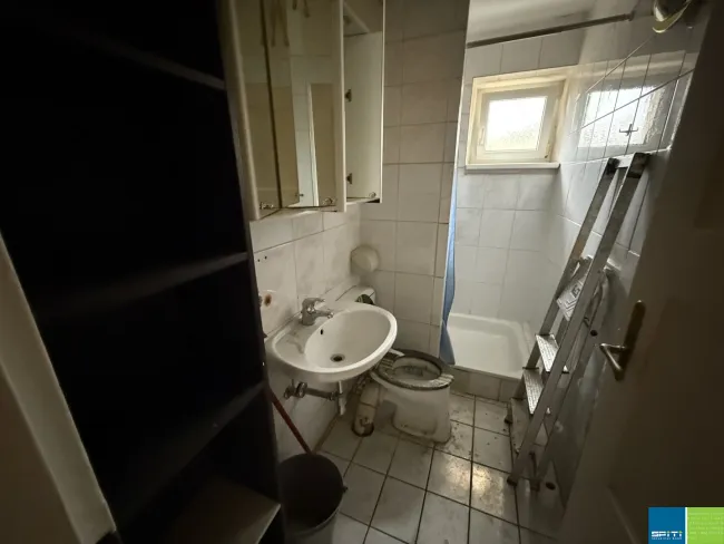 Traismauer: günstige Kleinwohnung im 1. Obergeschoß - Bild