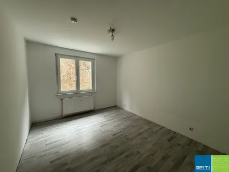 Helle 3-Zimmerwohnung mit Loggia und Stellplatz in Hermagor